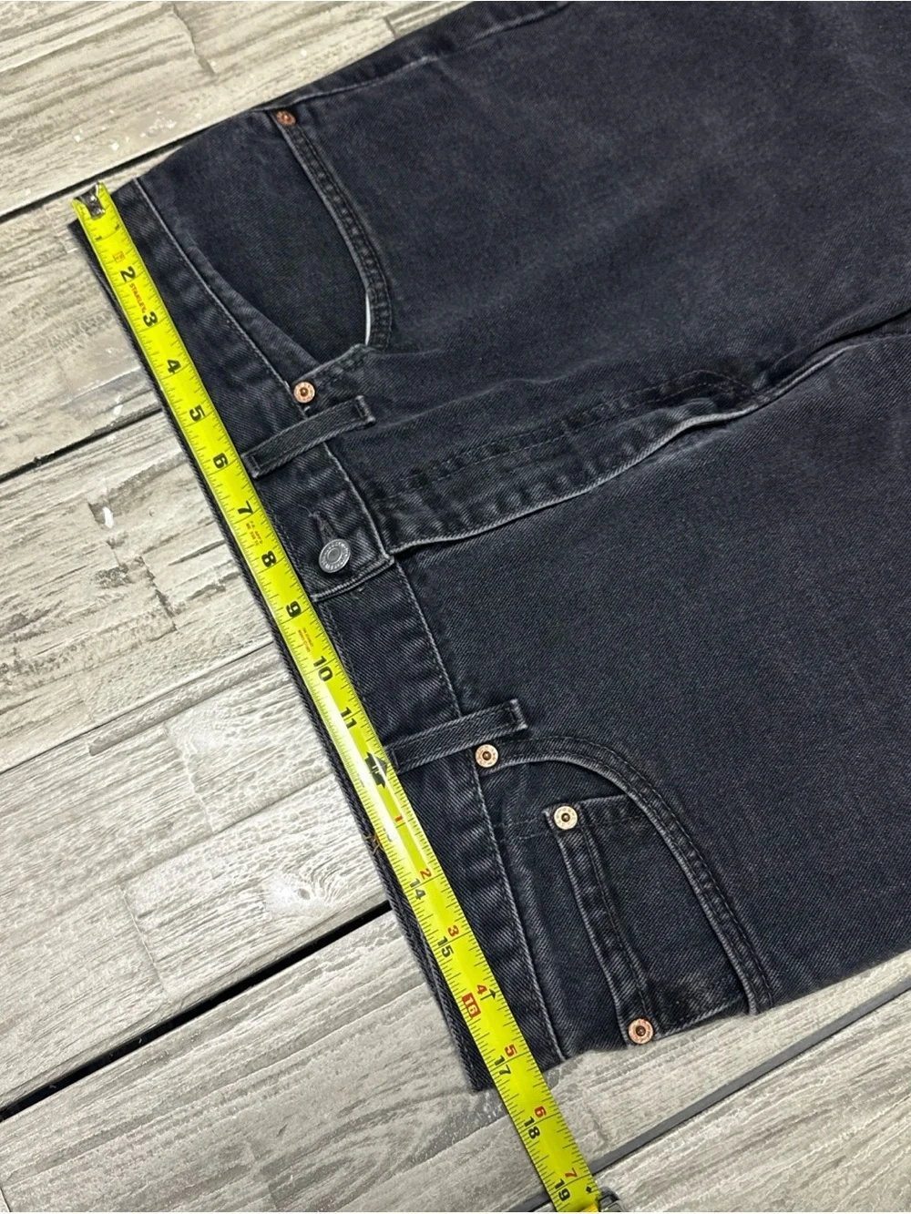 Levis classic black